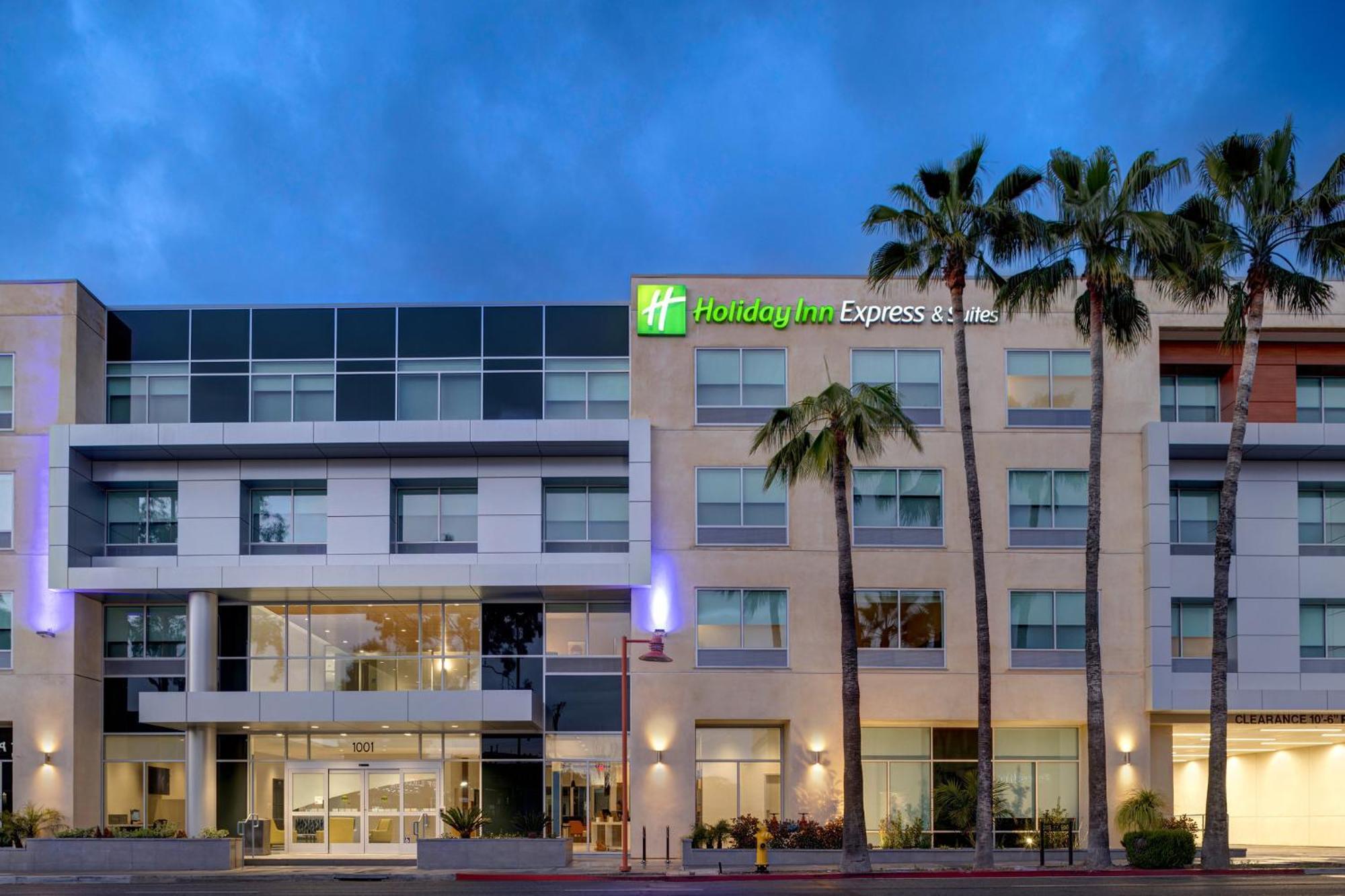 Holiday Inn Express & Suites - Glendale Downtown Luaran gambar