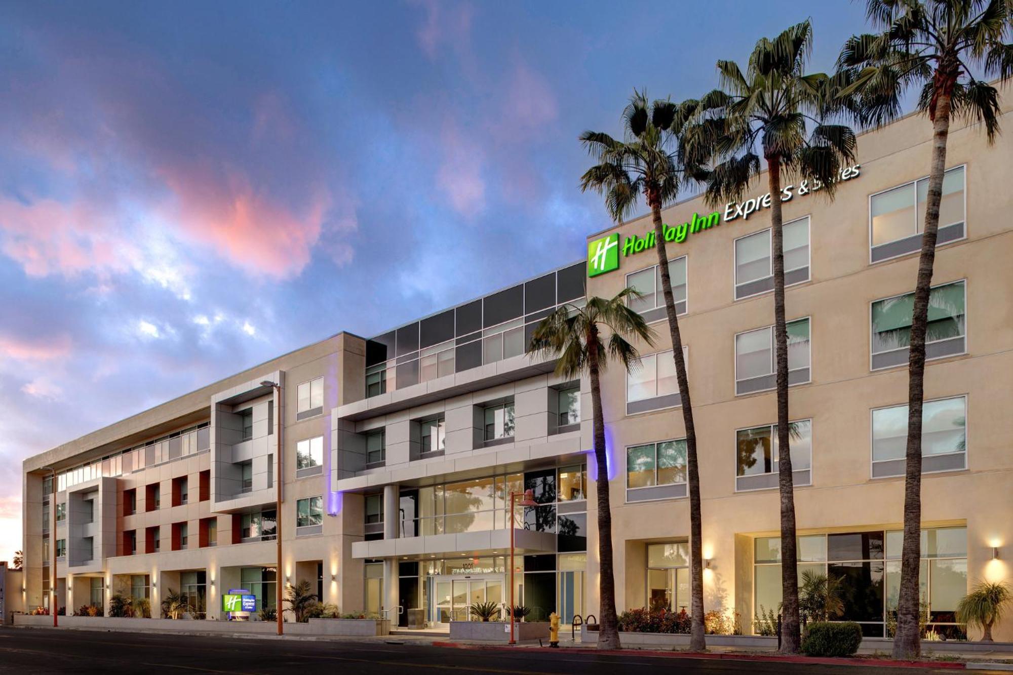 Holiday Inn Express & Suites - Glendale Downtown Luaran gambar